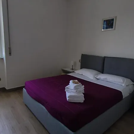Apartment King House