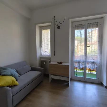Apartment King House